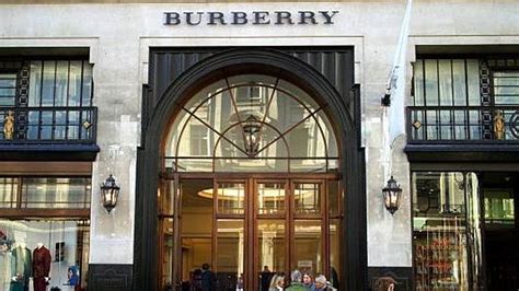 ufficio stampa burberry italia|Burberry a Collegno, il brand britannico sceglie Torino .